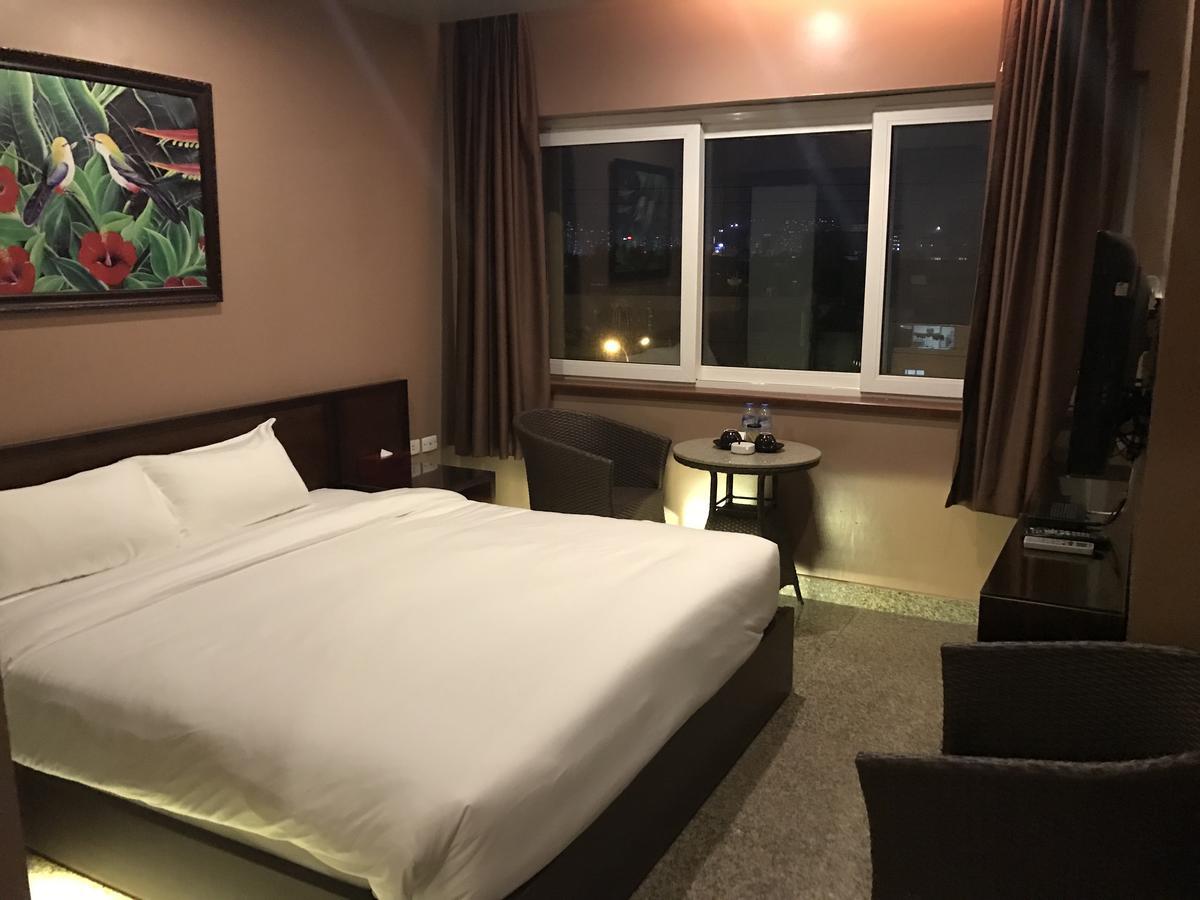 L Hotel Hanoi Exterior foto